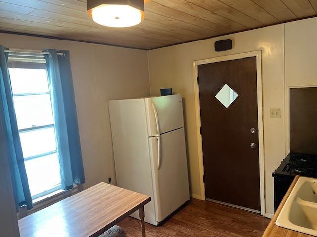 421 N 21st St, Saint Joseph, MO 64501 - photo 15