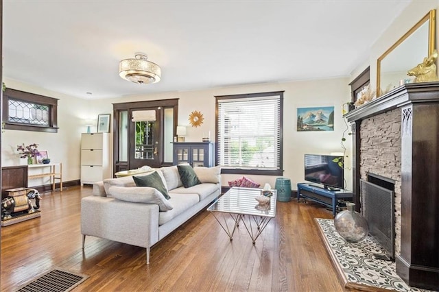 110 N Brighton Ave, Kansas City, MO 64123 - photo 2
