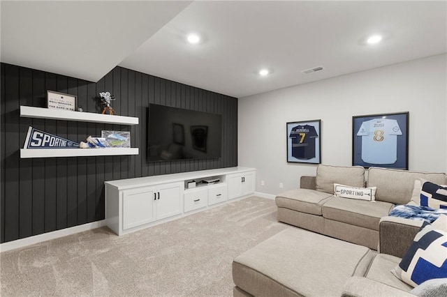 16780 W 170th Ct, Olathe, KS 66062 - living area featuring baseboards, light colored carpet, and recessed lighting