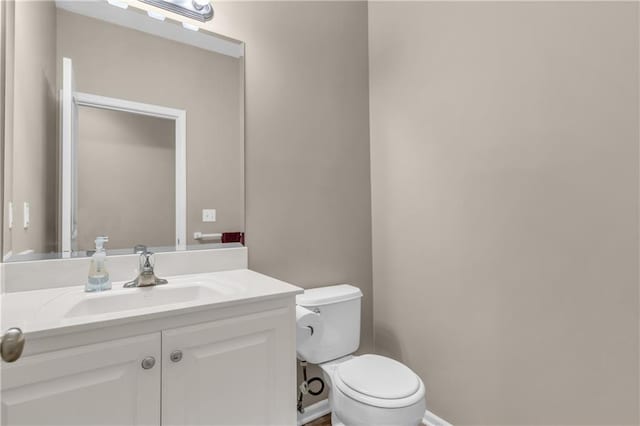 21923 W 116th Pl, Olathe, KS 66061 - bathroom with toilet, vanity, and baseboards