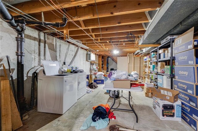 603 W 30th St, Higginsville, MO 64037 - unfinished basement featuring washing machine and dryer