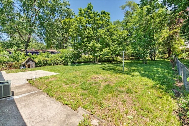 2729 S 52nd St, Kansas City, KS 66106 - view of yard