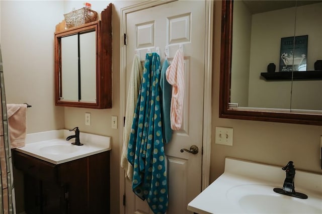 7164 State Route T Hwy, Amazonia, MO 64421 - bathroom featuring vanity