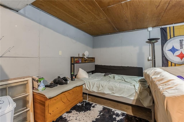 13813 Petty Rd, Kearney, MO 64060 - bedroom with wood ceiling