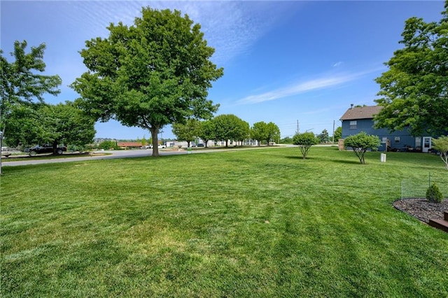 748 SW Windsong Cir, Lees Summit, MO 64082 - view of green lawn