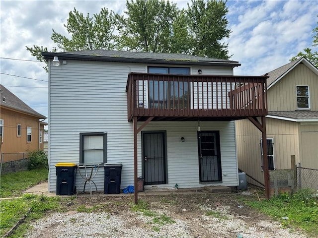 5802 Thompson Ave, Kansas City, MO 64123 - photo 22