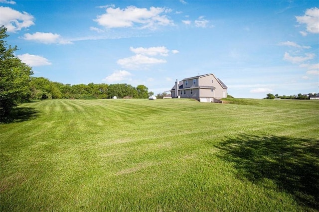 view of grassy yard