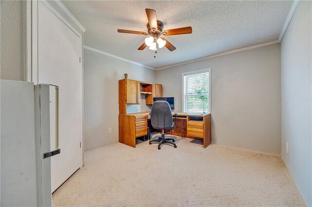 33 Lakeview Ln, Linn Valley, KS 66040 - carpeted home office with crown molding, a ceiling fan, and a textured ceiling