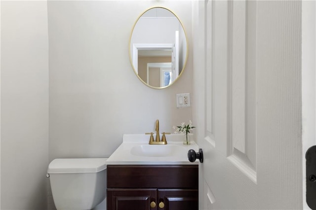 506 W 86th St, Kansas City, MO 64114 - bathroom with vanity and toilet