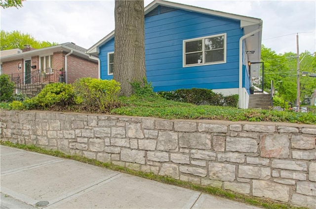 4547 Wyoming St, Kansas City, MO 64111 - view of side of home