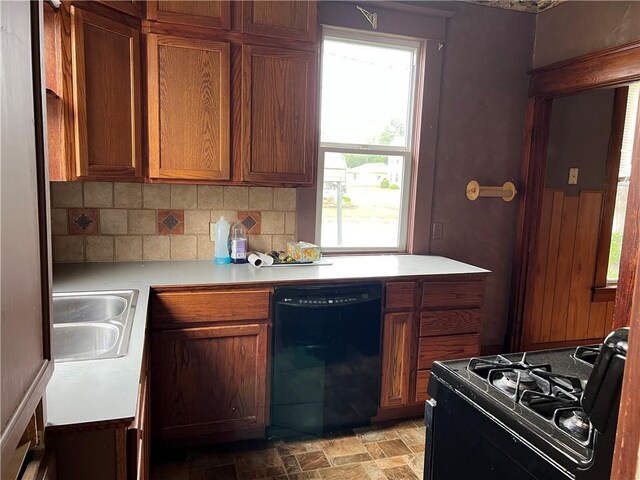 206 W 4th St, Norborne, MO 64668 - photo 4