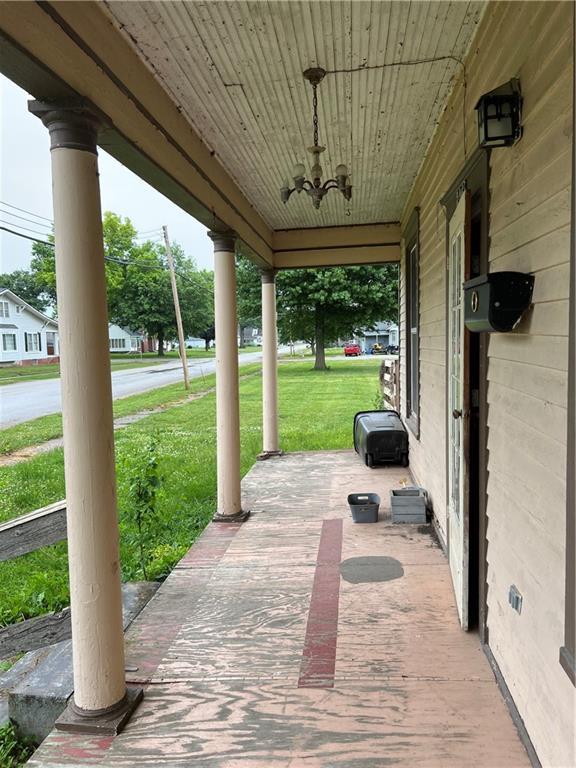 206 W 4th St, Norborne, MO 64668 - photo 13