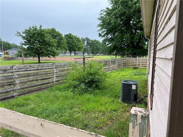 206 W 4th St, Norborne, MO 64668 - photo 15