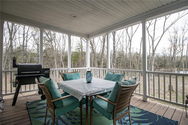 10200 SE 1075th Rd, Collins, MO 64738 - sunroom featuring outdoor dining space and a water view