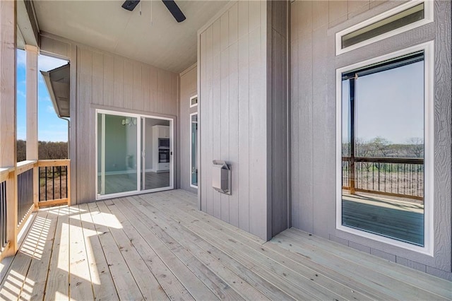 10201 N Winchester Ave, Kansas City, MO 64156 - deck featuring ceiling fan