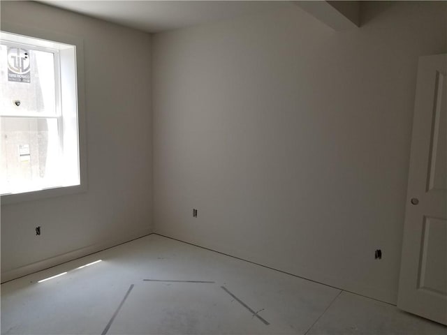 14463 Aurora Ln, Basehor, KS 66007 - view of empty room