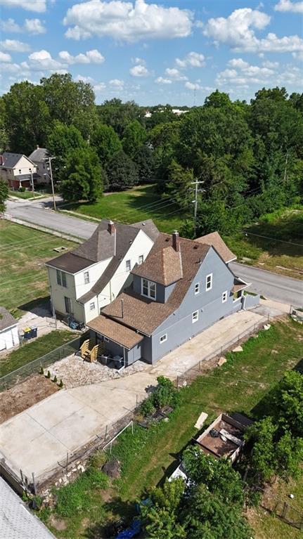 2206 E 30th St, Kansas City, MO 64109 - view of subject property