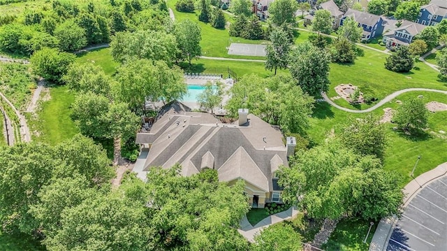 16141 Linden St, Stilwell, KS 66085 - view of subject property with a pool area