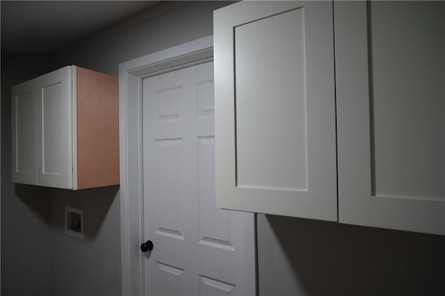 10514 E 35th St S, Independence, MO 64052 - laundry view