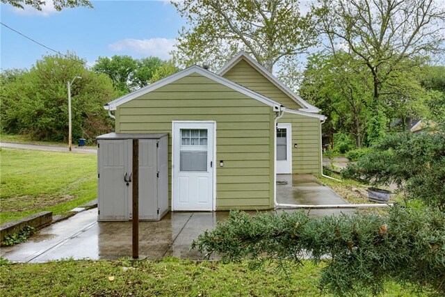 2529 Monroe Ave, Kansas City, MO 64127 - photo 21