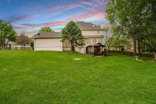 2820 S Victoria Ln, Blue Springs, MO 64015 - view of yard