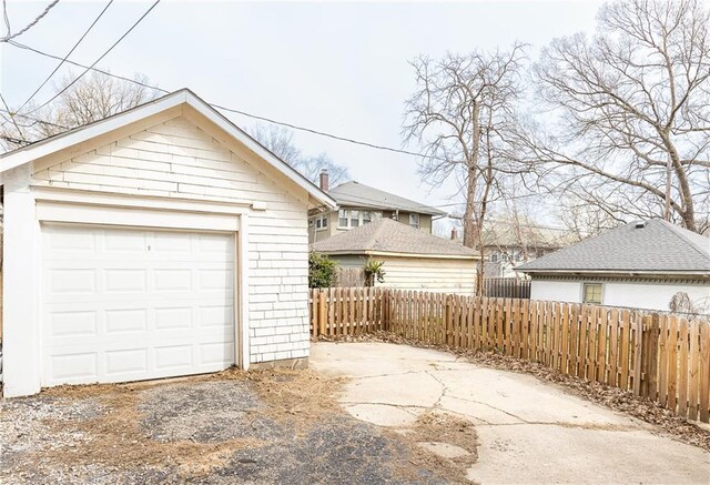 108 W 61st Ter, Kansas City, MO 64113 - view of detached garage