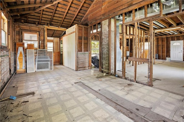 511 E 9th St, Trenton, MO 64683 - misc room with vaulted ceiling