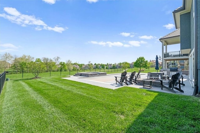 10523 N Dalton Ave, Kansas City, MO 64154 - view of yard featuring an outdoor hot tub and a patio