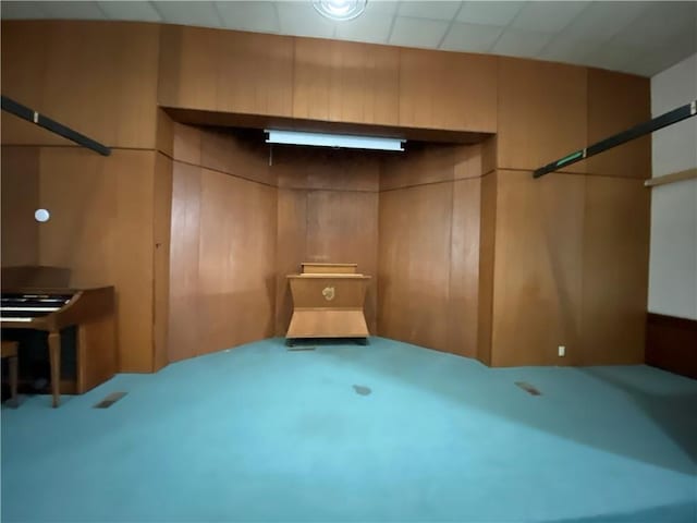 220 N 9th St, Atchison, KS 66002 - view of spacious closet
