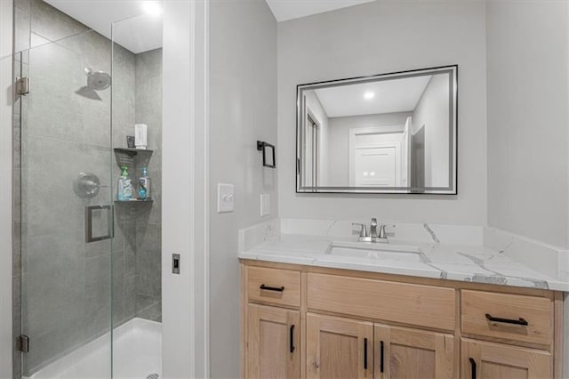 546 N Oakwood Ln, Tonganoxie, KS 66086 - full bath featuring a shower stall and vanity