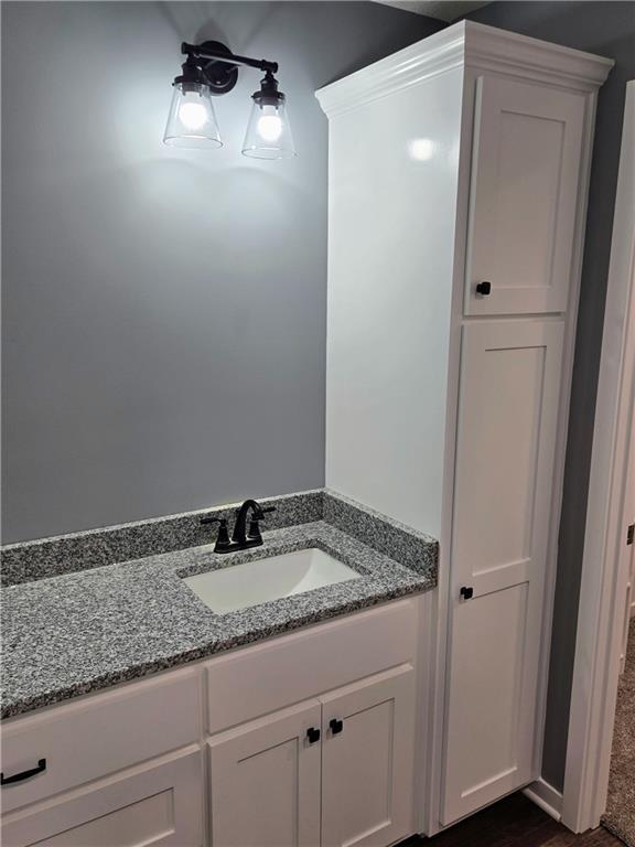 449 E Market St, Warrensburg, MO 64093 - bathroom with vanity