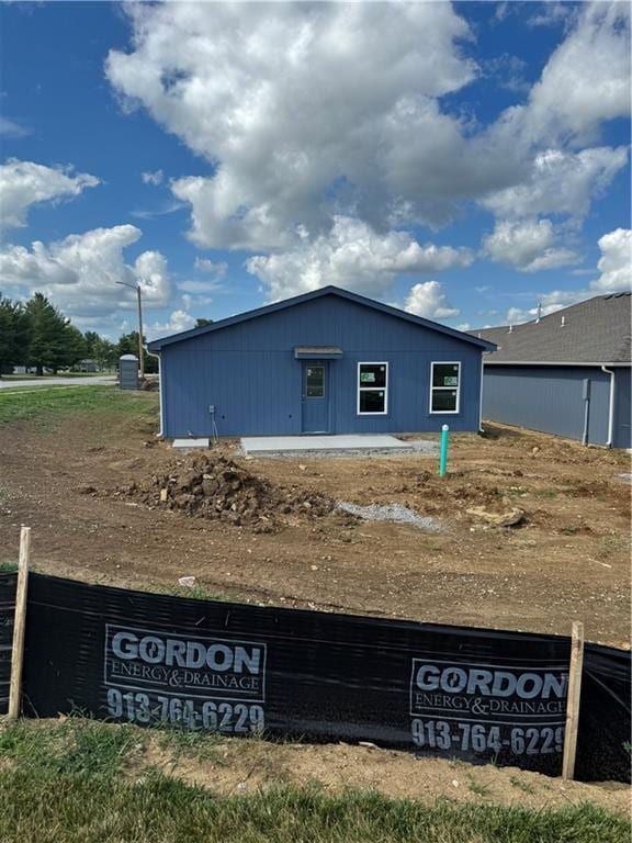 2102 Brook Ridge Cir, Tonganoxie, KS 66086 - photo 8