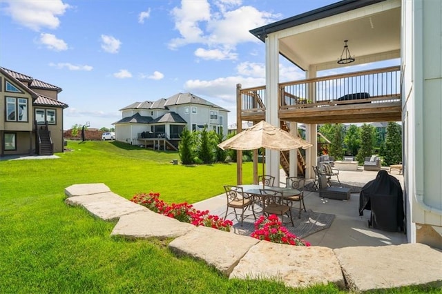 15624 Delmar St, Overland Park, KS 66224 - view of grassy yard with a patio area