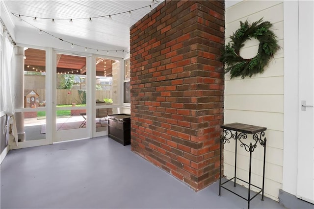 23 W Winthrope Rd, Kansas City, MO 64113 - view of patio / terrace