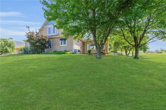 11261 238th St, Lawrence, KS 66044 - view of green lawn