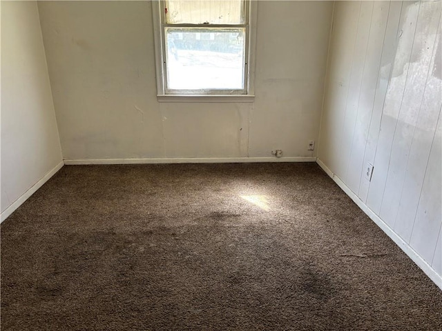 2905 S 50th St, Kansas City, KS 66106 - empty room featuring carpet and baseboards