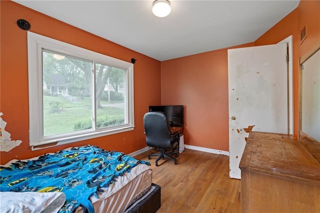 5347 Buena Vista St, Roeland Park, KS 66205 - bedroom with light wood finished floors and baseboards