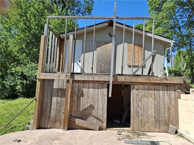 view of rear view of house