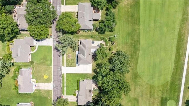 9609 W 105th Ter, Overland Park, KS 66212 - photo 31