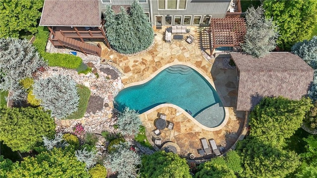 4502 Verona Ct, Riverside, MO 64150 - view from above of property with a pool
