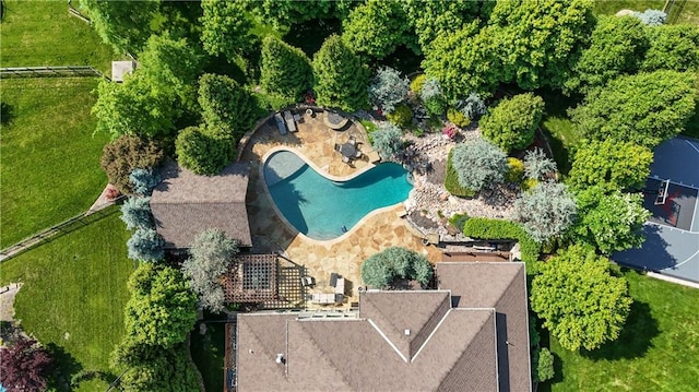 4502 Verona Ct, Riverside, MO 64150 - bird's eye view of a pool