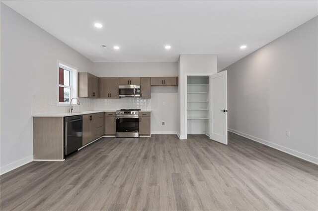 4527 Forest Ave, Kansas City, MO 64110 - photo 29
