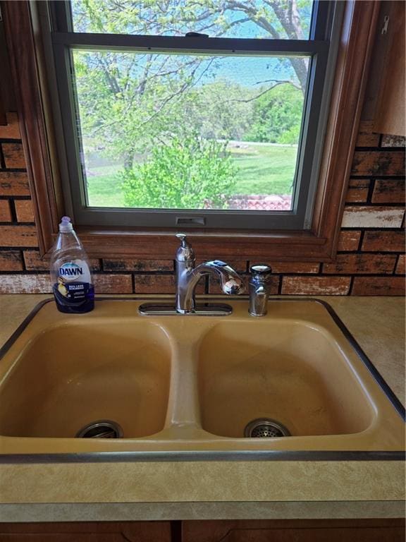33295 Bethel Church Rd, Osawatomie, KS 66064 - kitchen view of a sink