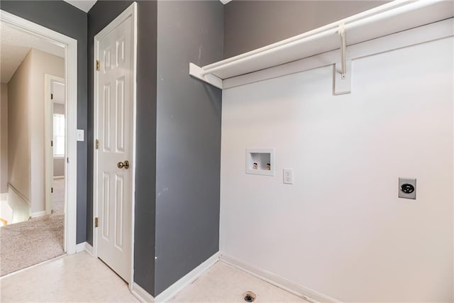 4901 NW 87th St, Kansas City, MO 64154 - laundry room with hookup for a washing machine, hookup for an electric dryer, and baseboards