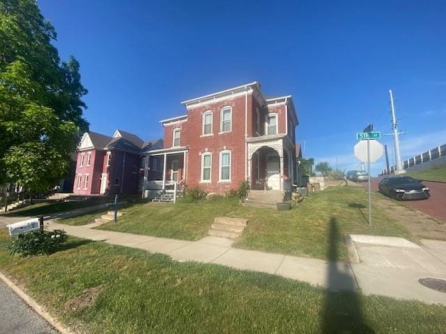 432 S 5th St, Atchison, KS 66002 - italianate house with a front yard