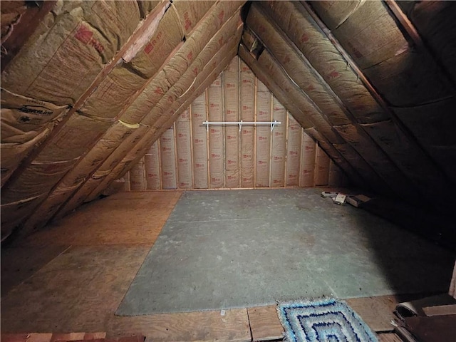 5806 N Kensington Ave, Kansas City, MO 64119 - view of unfinished attic