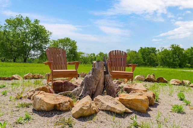 85 Birdie Ln, Mound City, KS 66056 - view of yard