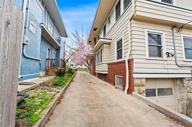 18 W 61st Ter, Kansas City, MO 64113 - view of concrete road