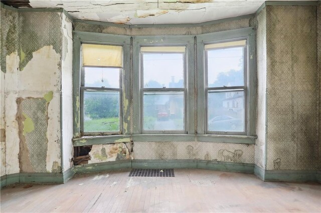 2444 Montgall Ave, Kansas City, MO 64127 - photo 4