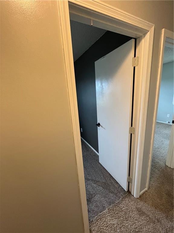 1424 S Olive St, Ottawa, KS 66067 - corridor featuring carpet